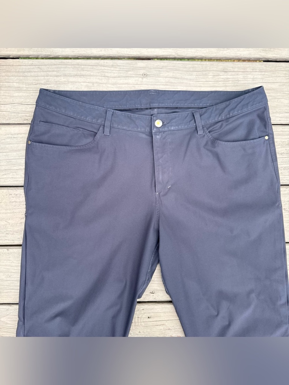 Lululemon ABC Pant Classic în Obsidian size 40 - Picture 2 of 16